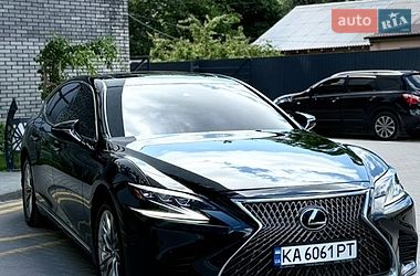 Седан Lexus LS 2018 в Житомире