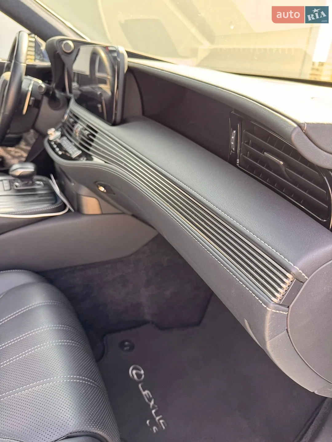 2021 Lexus LS - мініатюра 38
