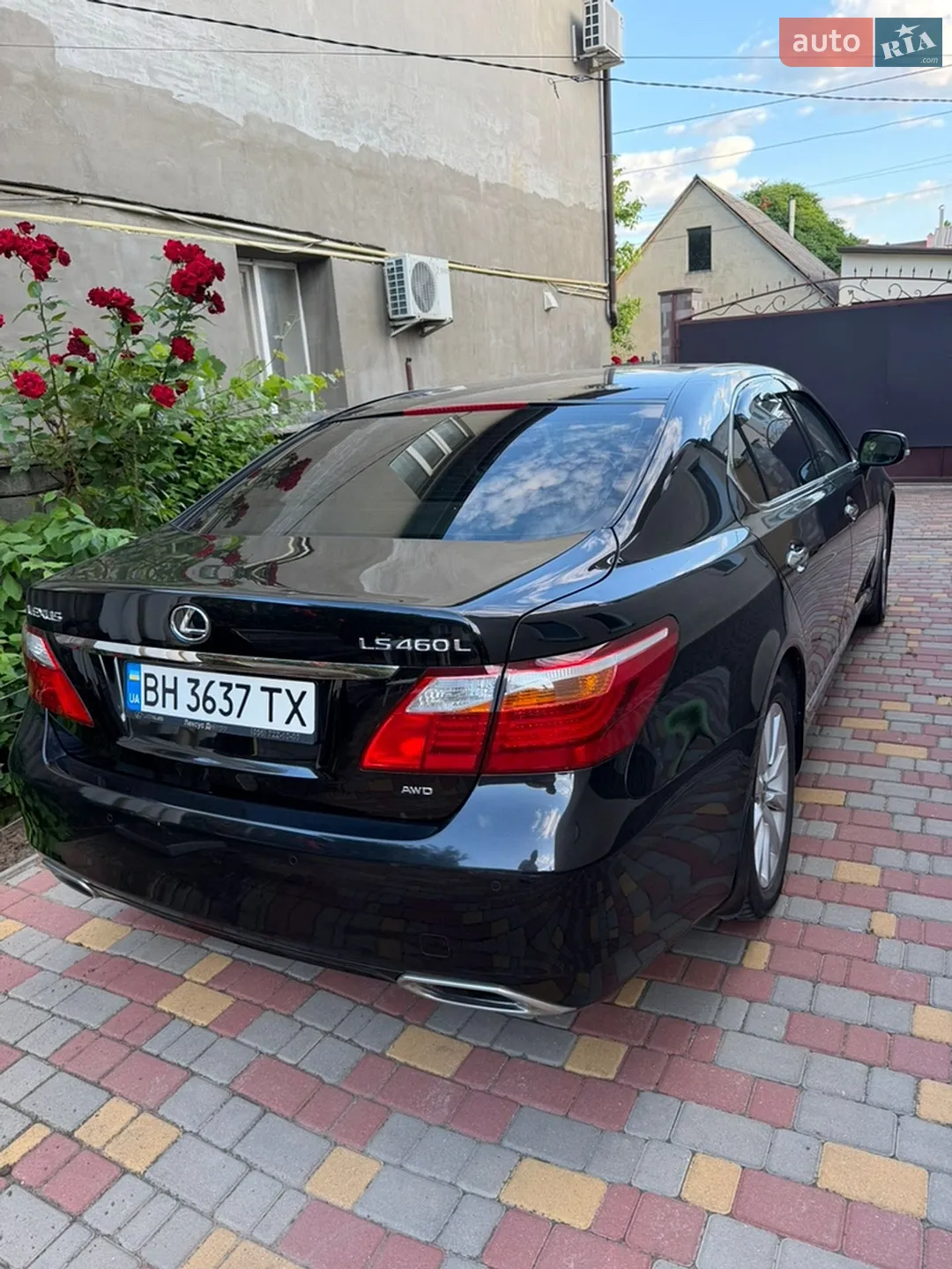 2011 Lexus LS - мініатюра 3