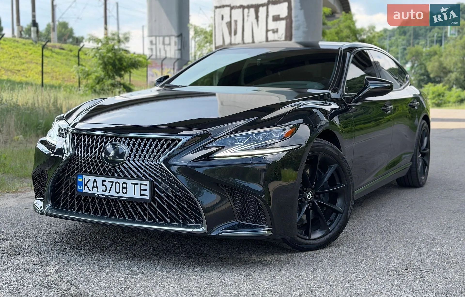 2018 Lexus LS - фото 1