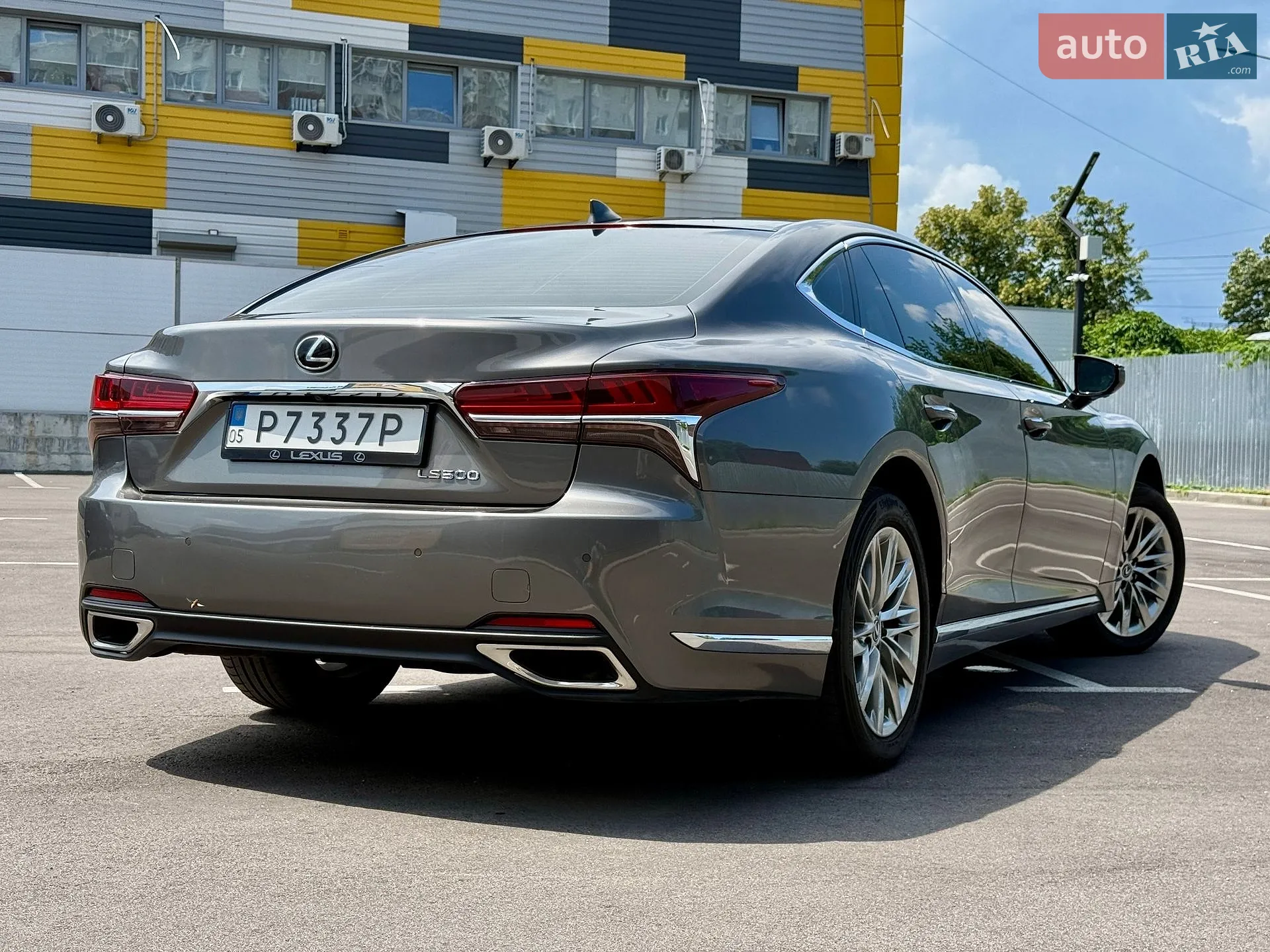 2018 Lexus LS - мініатюра 6