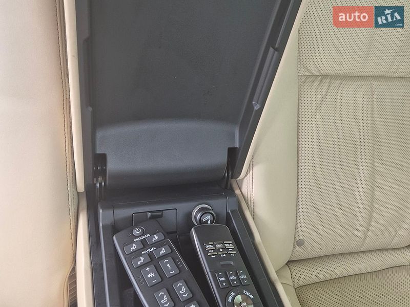 Седан Lexus LS 2013 в Києві