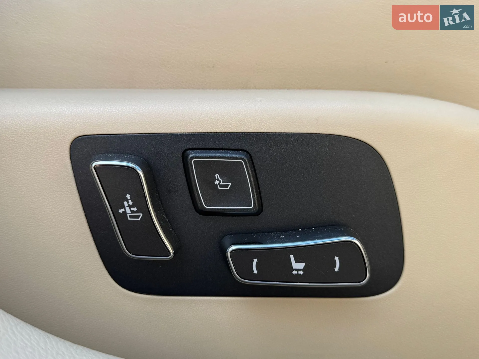 2014 Lexus LS - мініатюра 38