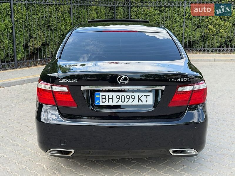 Седан Lexus LS 2007 в Одессе