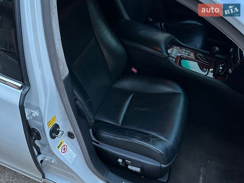 Седан Lexus LS 2007 в Одессе