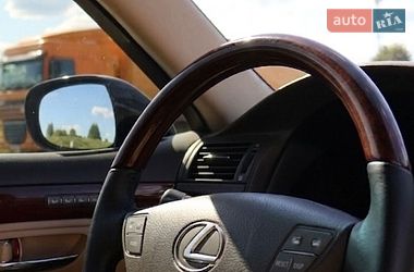 Седан Lexus LS 2007 в Полтаве