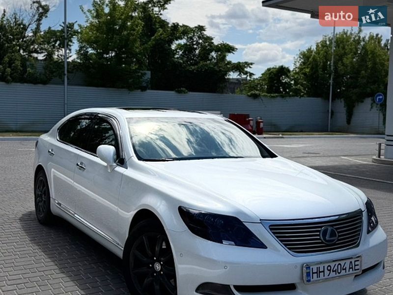 Седан Lexus LS 2007 в Одессе