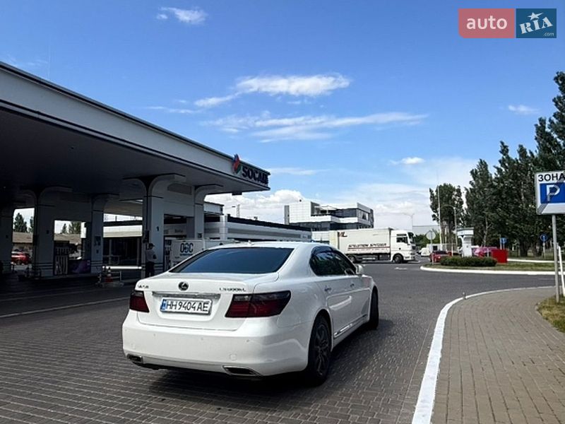 Седан Lexus LS 2007 в Одессе