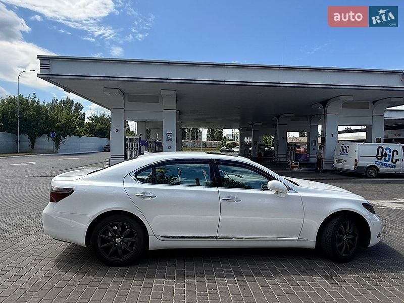 Седан Lexus LS 2007 в Одессе