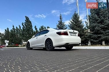 Седан Lexus LS 2007 в Одессе