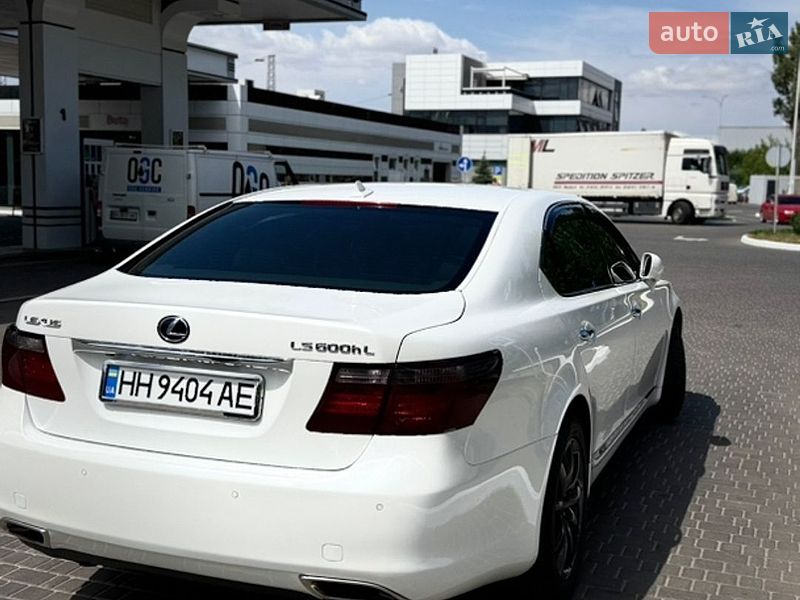 Седан Lexus LS 2007 в Одессе