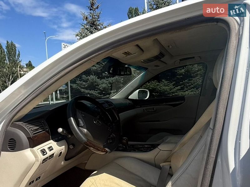 Седан Lexus LS 2007 в Одессе