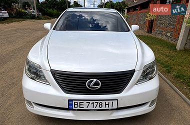 Седан Lexus LS 2008 в Вознесенске