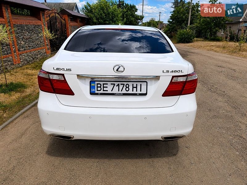 Седан Lexus LS 2008 в Вознесенске