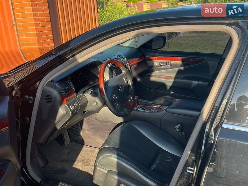 Седан Lexus LS 2007 в Житомирі