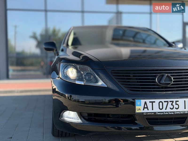 Седан Lexus LS 2007 в Ивано-Франковске