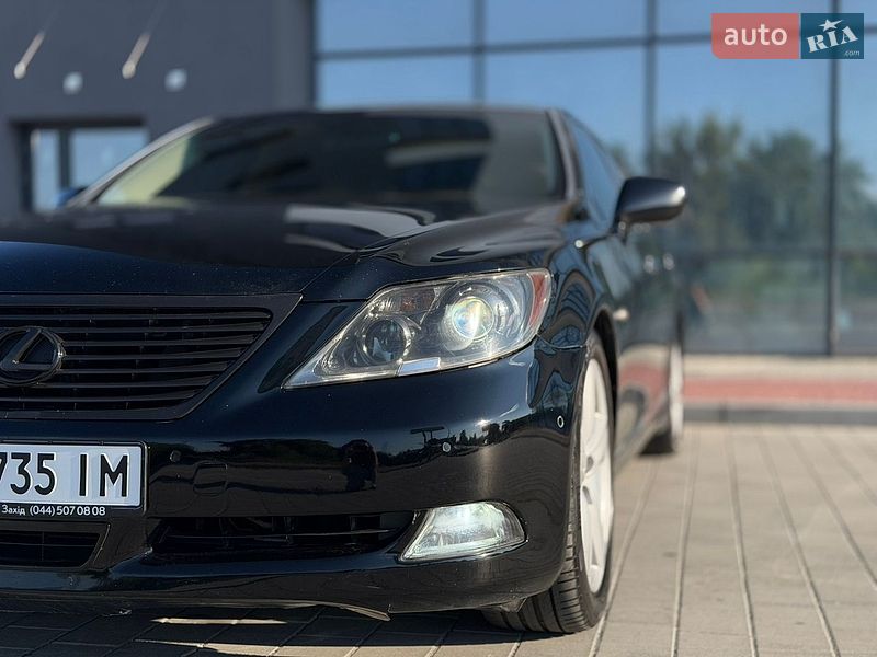 Седан Lexus LS 2007 в Ивано-Франковске