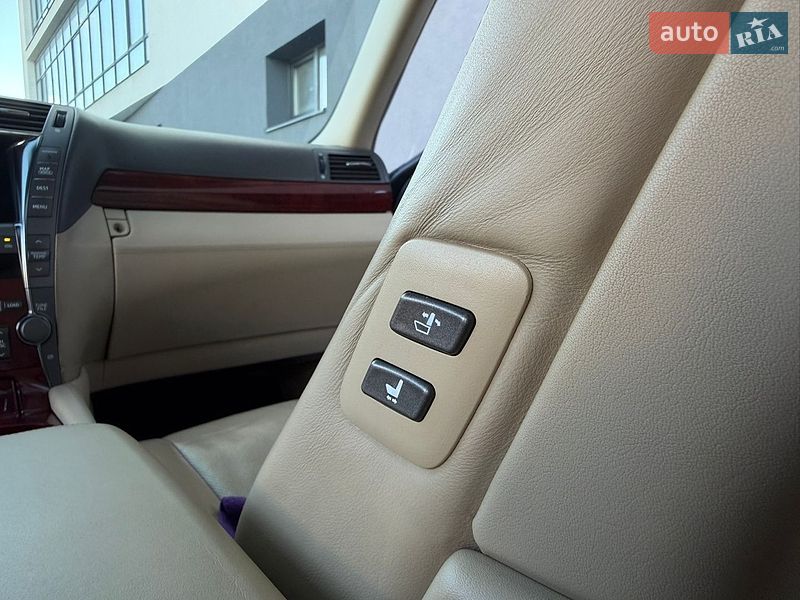 Седан Lexus LS 2007 в Ивано-Франковске