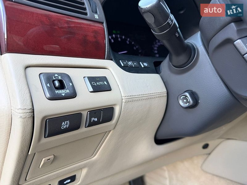 Седан Lexus LS 2007 в Ивано-Франковске
