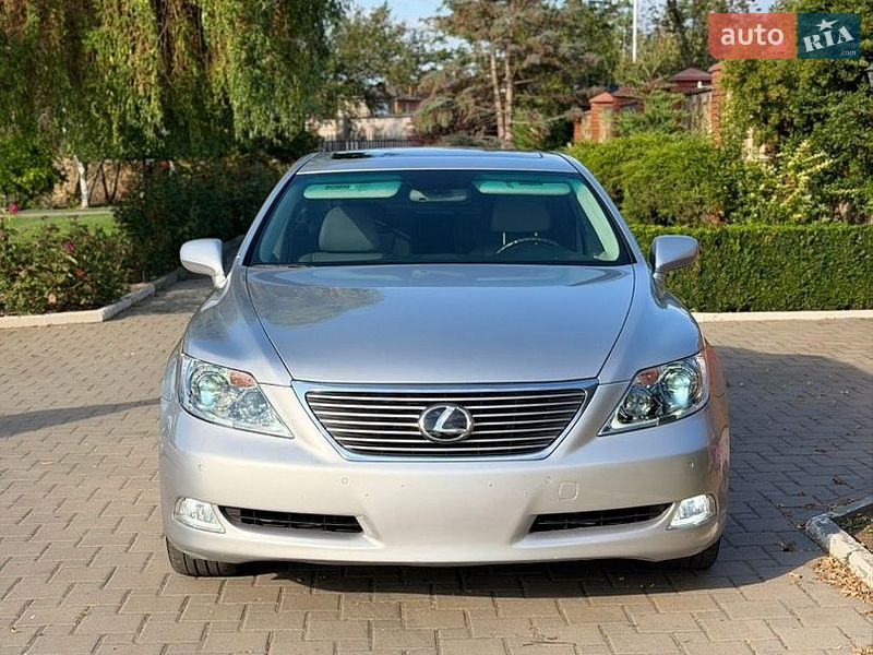 Седан Lexus LS 2007 в Миколаєві