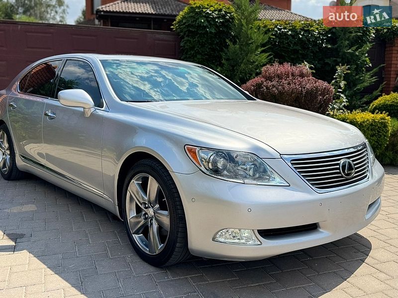Седан Lexus LS 2007 в Миколаєві