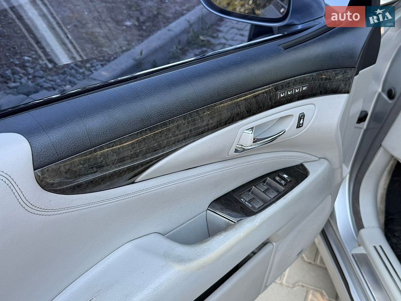 Седан Lexus LS 2007 в Одесі