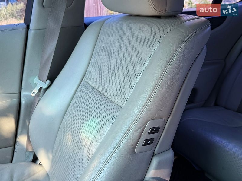 Седан Lexus LS 2007 в Одесі