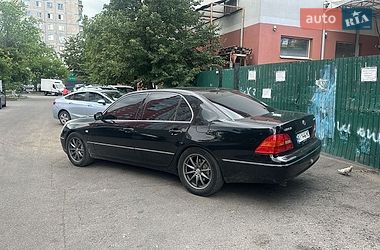 Седан Lexus LS 2002 в Києві