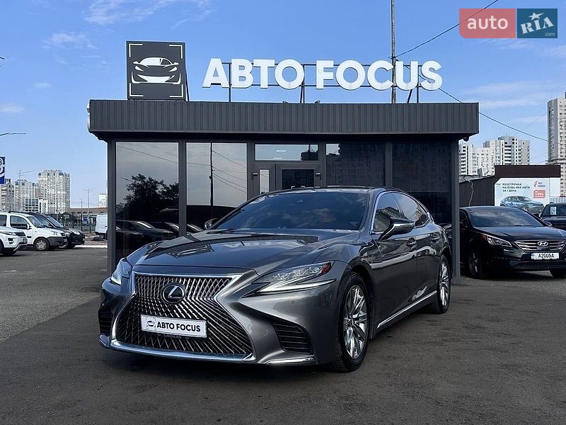 Седан Lexus LS 2018 в Киеве