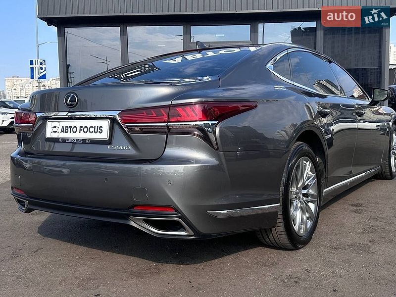 Седан Lexus LS 2018 в Києві