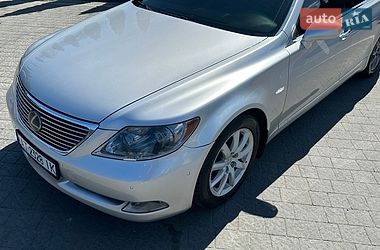 Седан Lexus LS 2007 в Ивано-Франковске