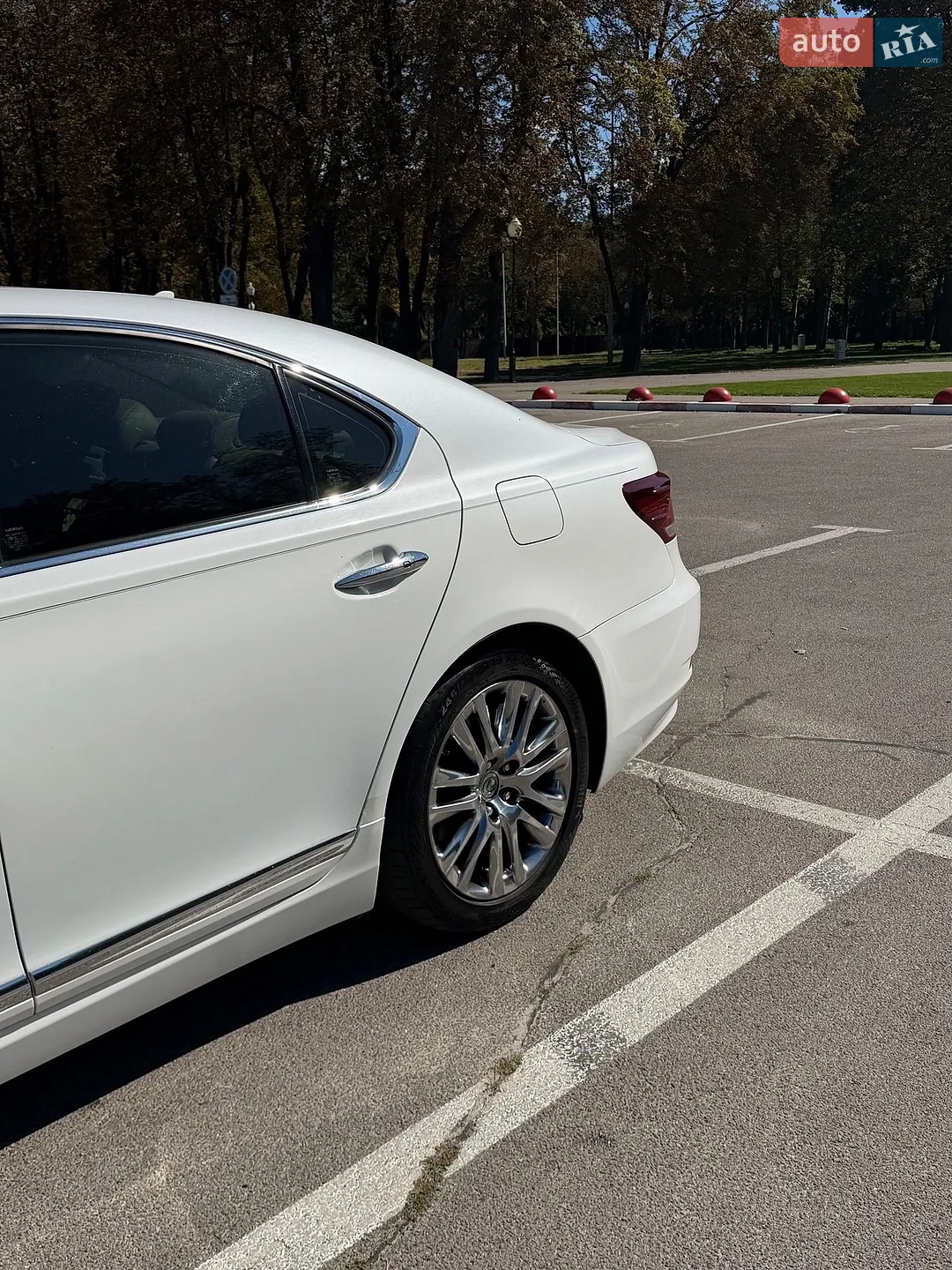 2013 Lexus LS - мініатюра 6