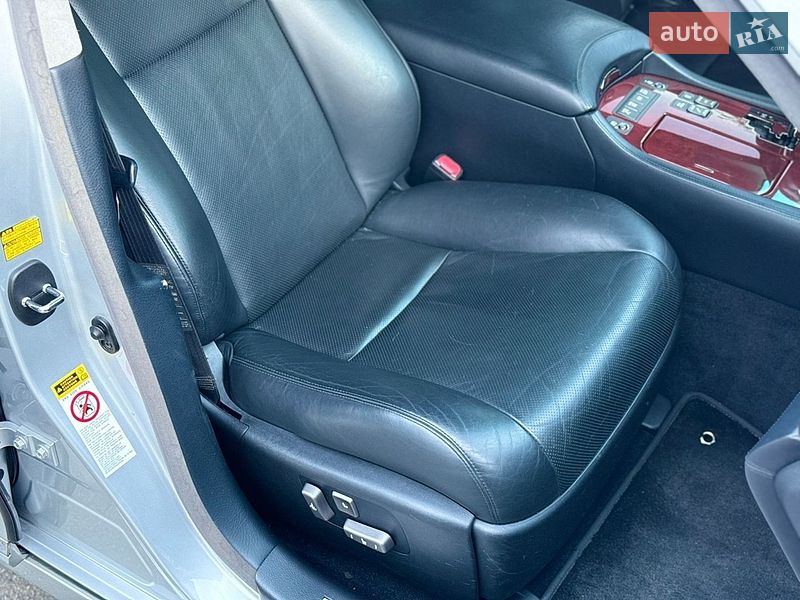 Седан Lexus LS 2008 в Дніпрі