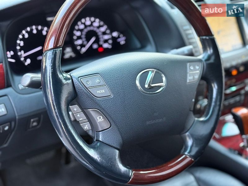 Седан Lexus LS 2008 в Дніпрі