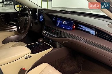 Седан Lexus LS 2020 в Киеве фото 13 Седан Lexus LS 2020 в Киеве