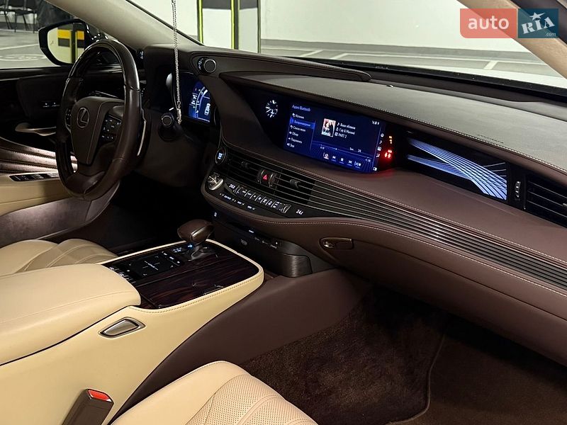 Седан Lexus LS 2020 в Киеве фото 13 Седан Lexus LS 2020 в Киеве