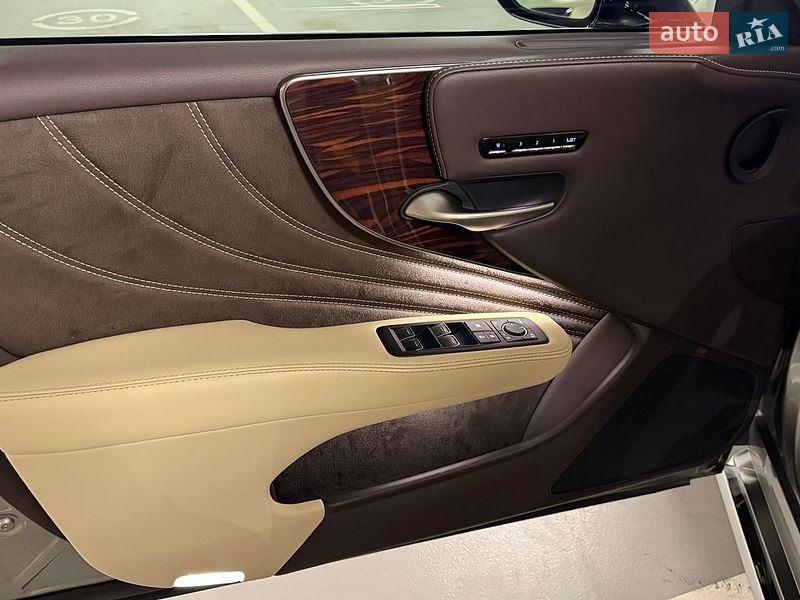 Седан Lexus LS 2020 в Киеве фото 15 Седан Lexus LS 2020 в Киеве