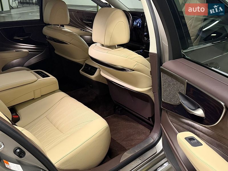 Седан Lexus LS 2020 в Киеве фото 14 Седан Lexus LS 2020 в Киеве