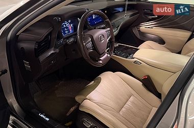 Седан Lexus LS 2020 в Киеве фото 16 Седан Lexus LS 2020 в Киеве