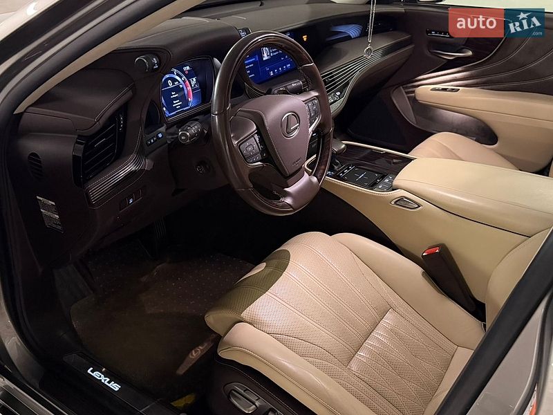 Седан Lexus LS 2020 в Киеве фото 16 Седан Lexus LS 2020 в Киеве