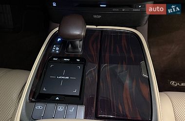 Седан Lexus LS 2020 в Киеве фото 18 Седан Lexus LS 2020 в Киеве