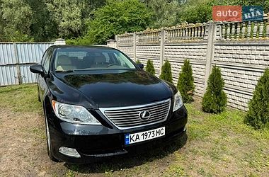 Седан Lexus LS 2007 в Києві