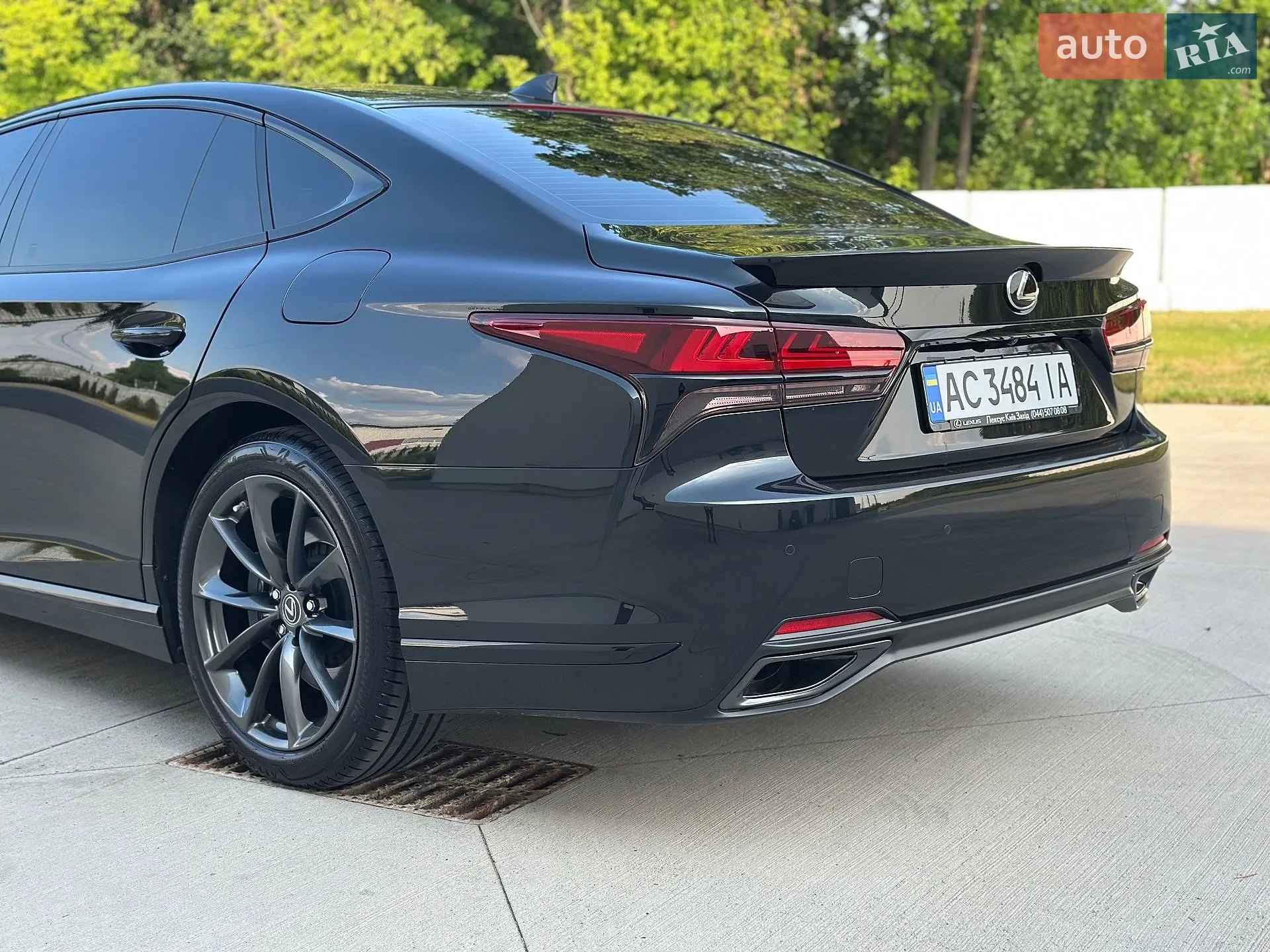 2018 Lexus LS - мініатюра 21