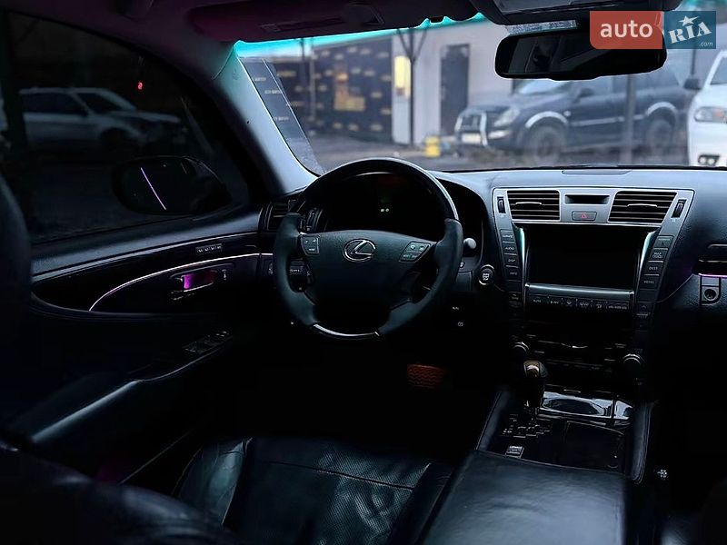Седан Lexus LS 2007 в Киеве
