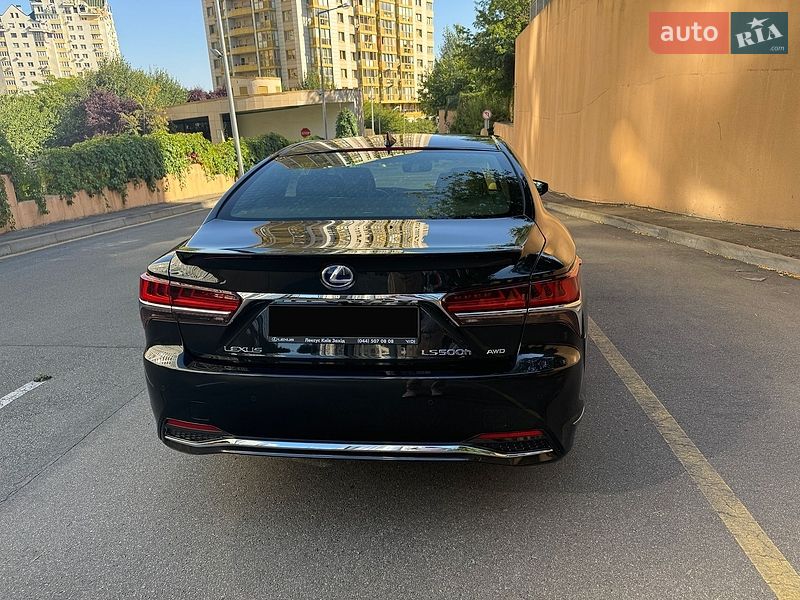 Седан Lexus LS 2017 в Києві