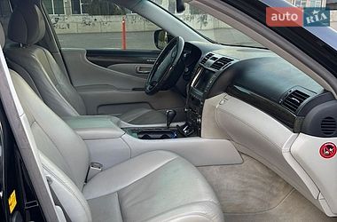 Седан Lexus LS 2007 в Києві