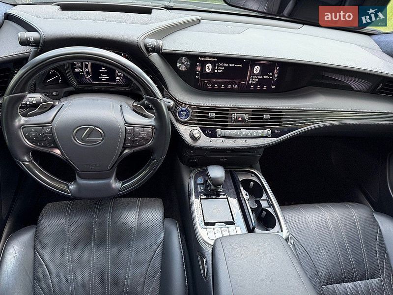 Седан Lexus LS 2018 в Киеве