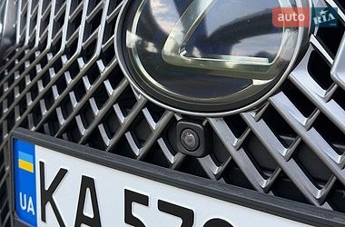 Седан Lexus LS 2018 в Киеве