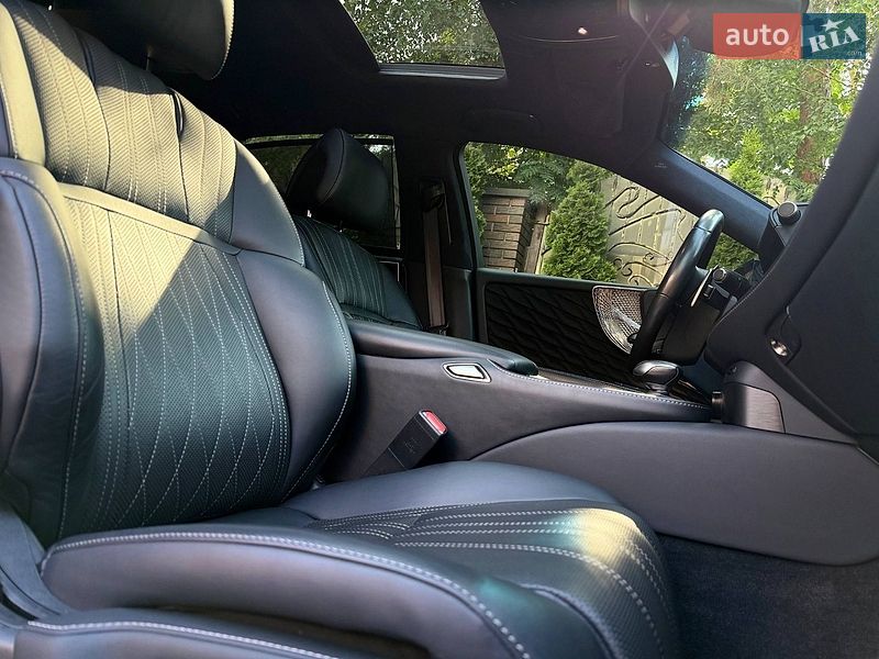 Седан Lexus LS 2018 в Киеве