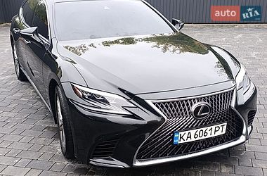 Седан Lexus LS 2018 в Староконстантинове